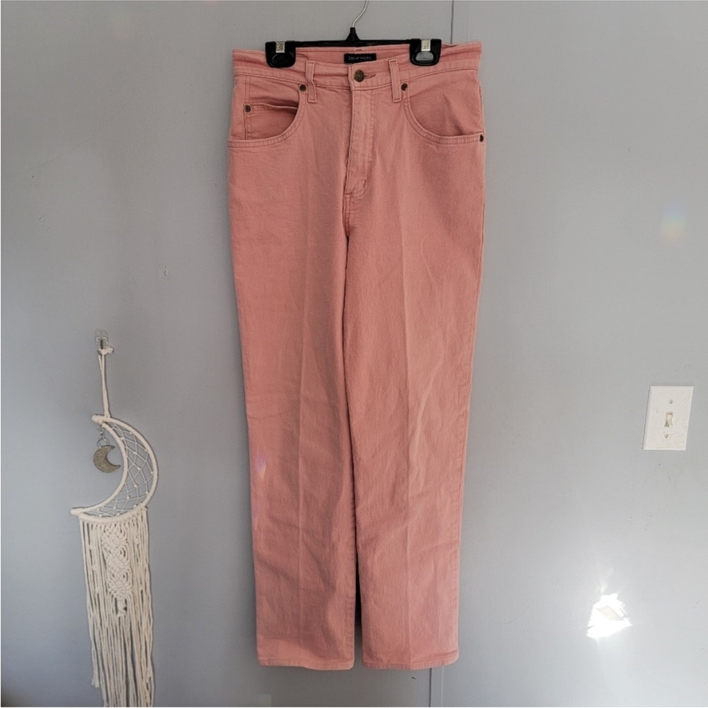Denver Hayes high-waisted pink straight leg denim mom jeans, size 29